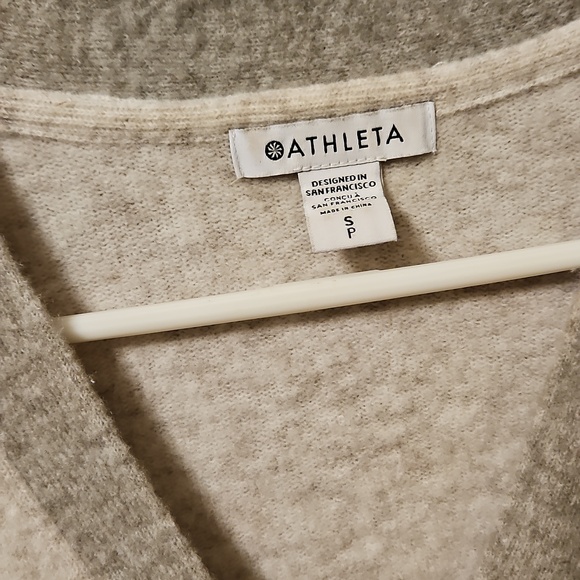 Athleta Button Cardigan Size Small - Picture 2 of 4